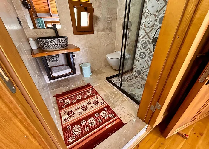 Ihtiyarsoeguet Villa *