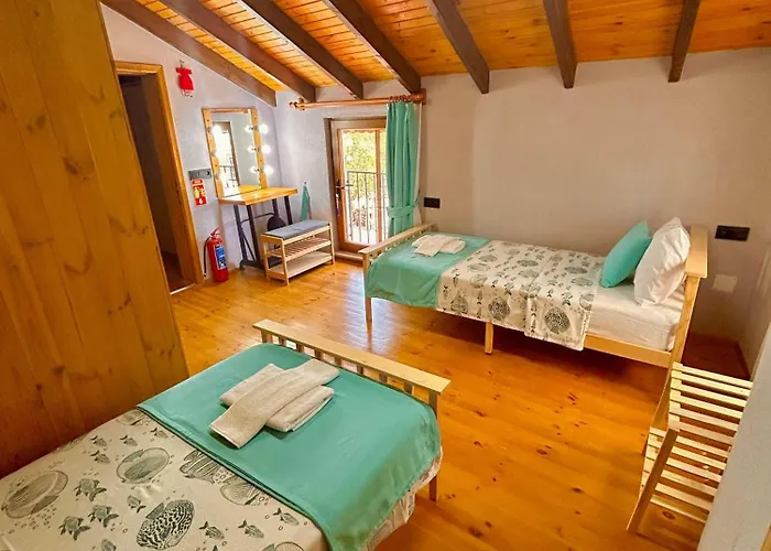 Ihtiyarsoeguet Villa Marmaris